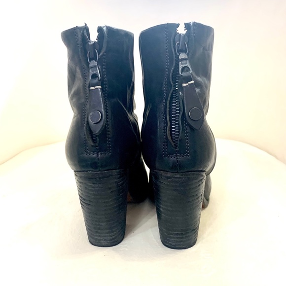 RAG & BONE Like NEW!! Classic Newbury Leather Bootie Shiny Black - Picture 9 of 12